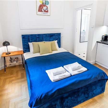 2Bcomfy - Barlickiego Lägenhet Bielsko-Biała Exteriör bild