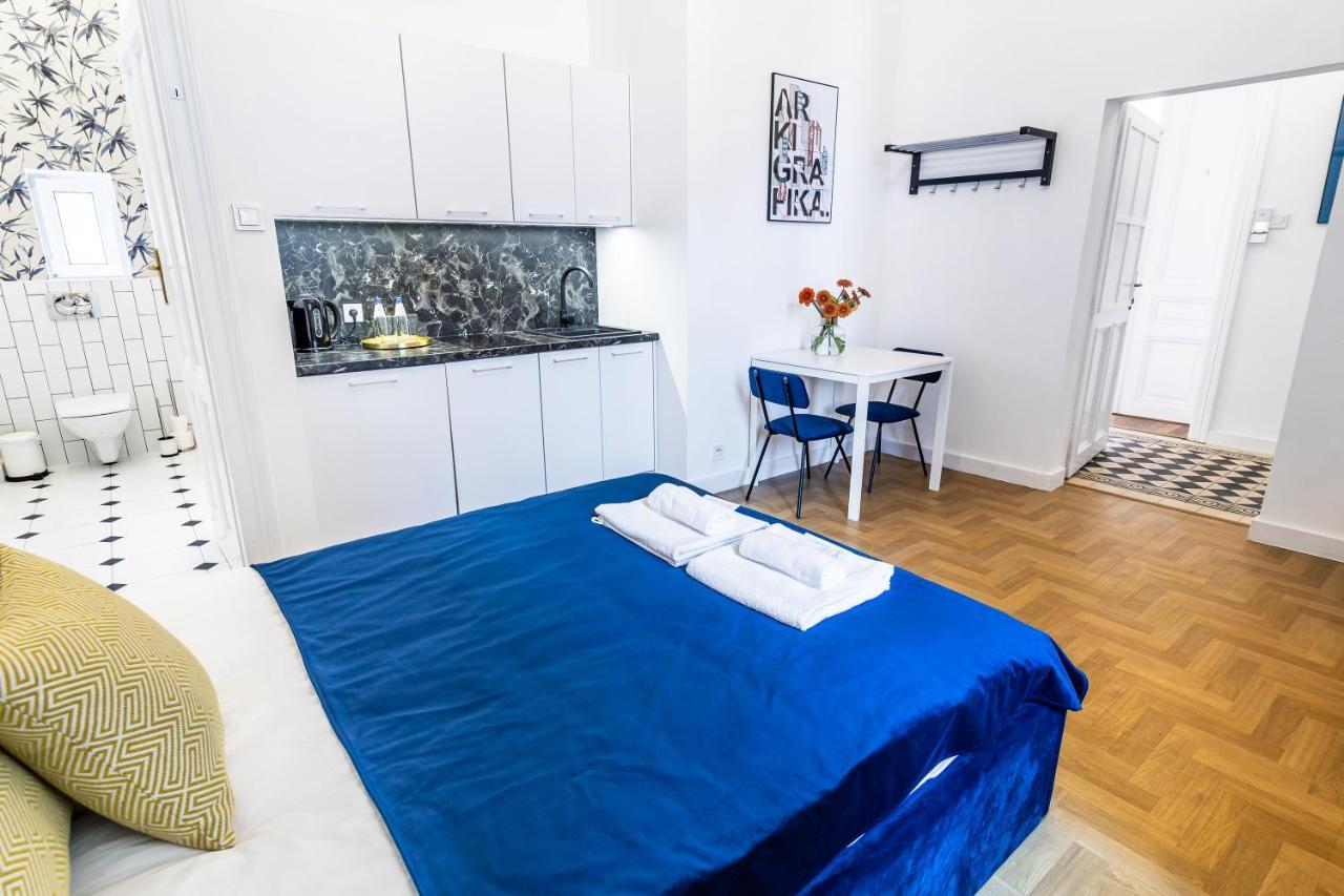2Bcomfy - Barlickiego Lägenhet Bielsko-Biała Exteriör bild