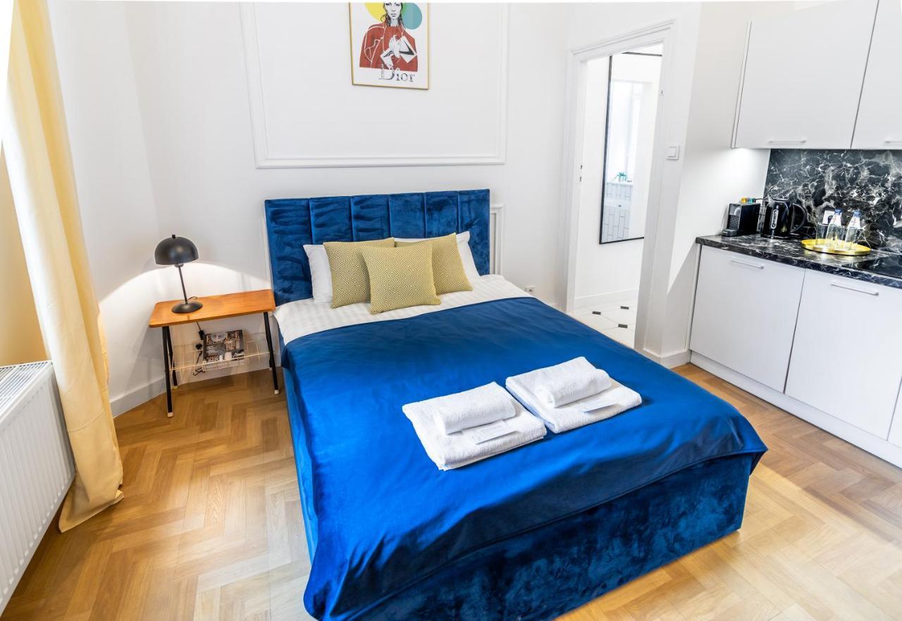 2Bcomfy - Barlickiego Lägenhet Bielsko-Biała Exteriör bild