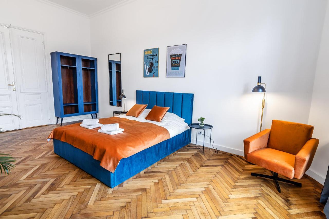 2Bcomfy - Barlickiego Lägenhet Bielsko-Biała Exteriör bild