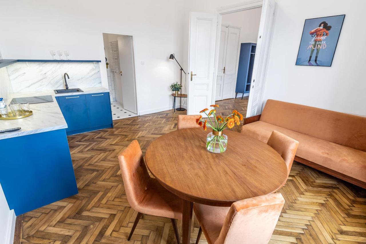 2Bcomfy - Barlickiego Lägenhet Bielsko-Biała Exteriör bild