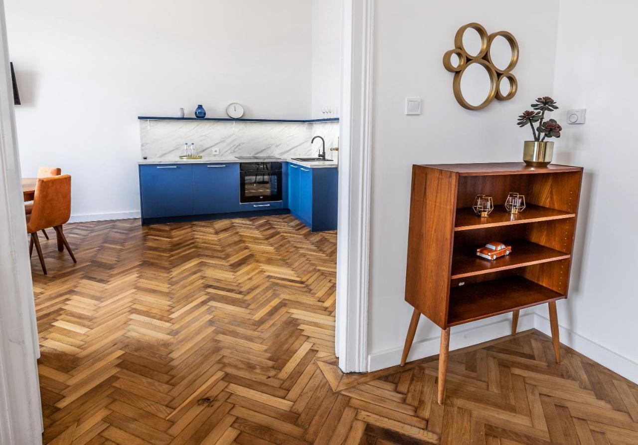2Bcomfy - Barlickiego Lägenhet Bielsko-Biała Exteriör bild