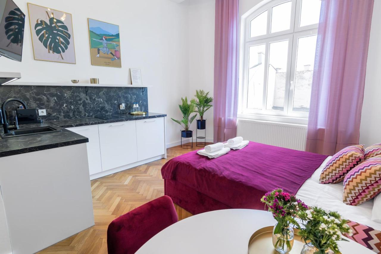 2Bcomfy - Barlickiego Lägenhet Bielsko-Biała Exteriör bild